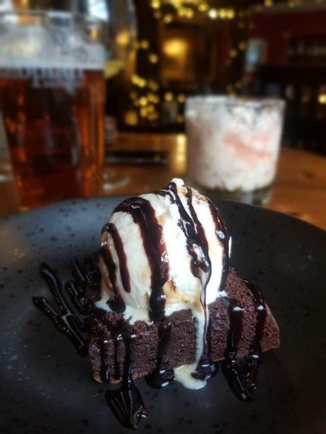 The Bear Inn Hodnet Esterno foto